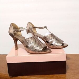 BANDOLINO Heels size 10M